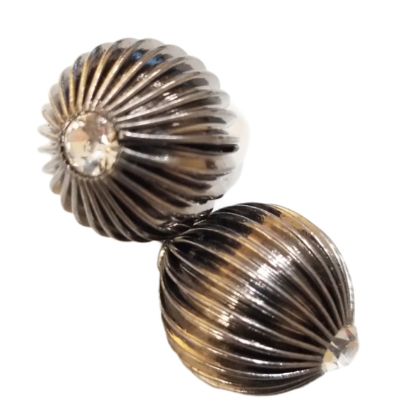 Double face Earrings New! - Picture 5 of 6